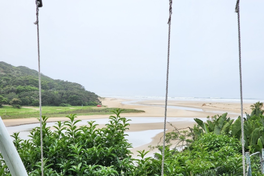 10 Bedroom Property for Sale in Bonza Bay Eastern Cape